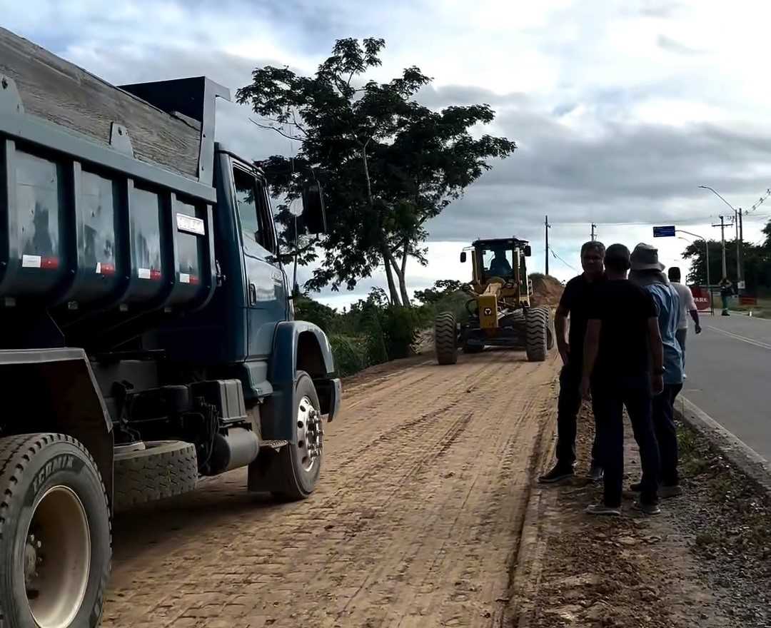 Camacã:  A pedido do Governador Jerônimo Rodrigues, Diretor da CAR Jeandro Ribeira visita obras em Camacã